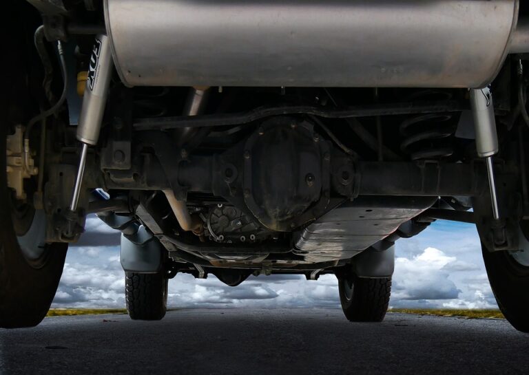 Jak sprawdzić czy używane auto ma katalizator?